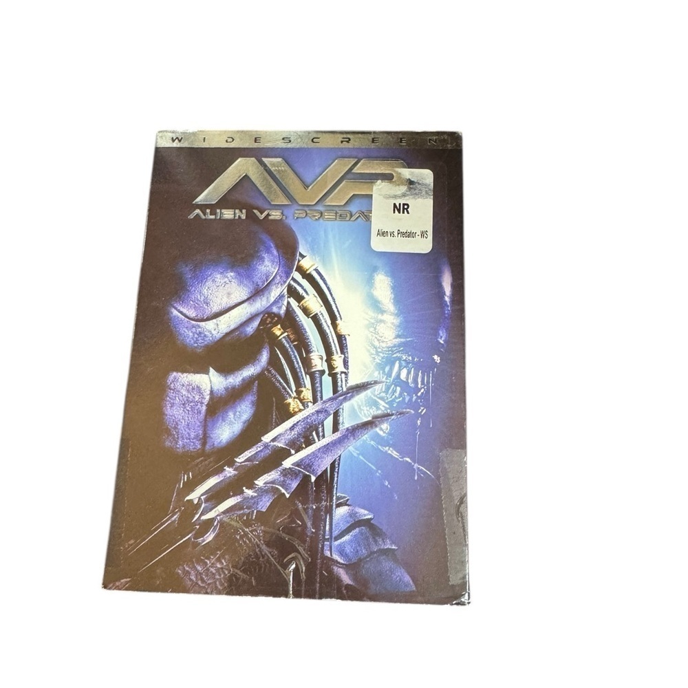 Alien Vs Predator DVD movie